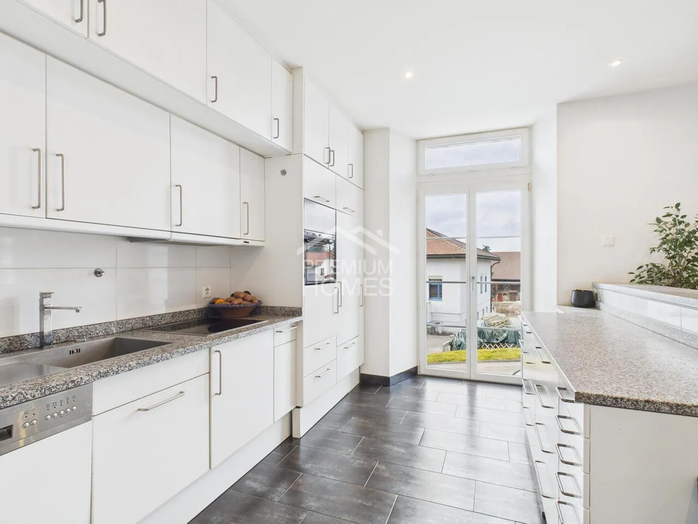 Appartement Charmant à Mézières - Photo 3 sur 10