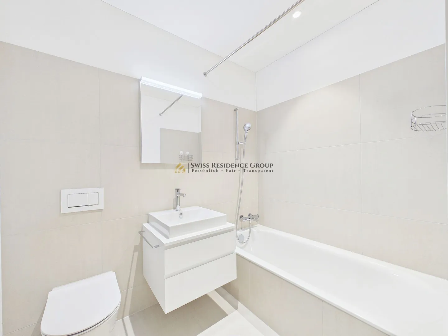 Luminoso appartamento da sogno di 3,5 locali con balcone a Cham - Foto 7 di 19