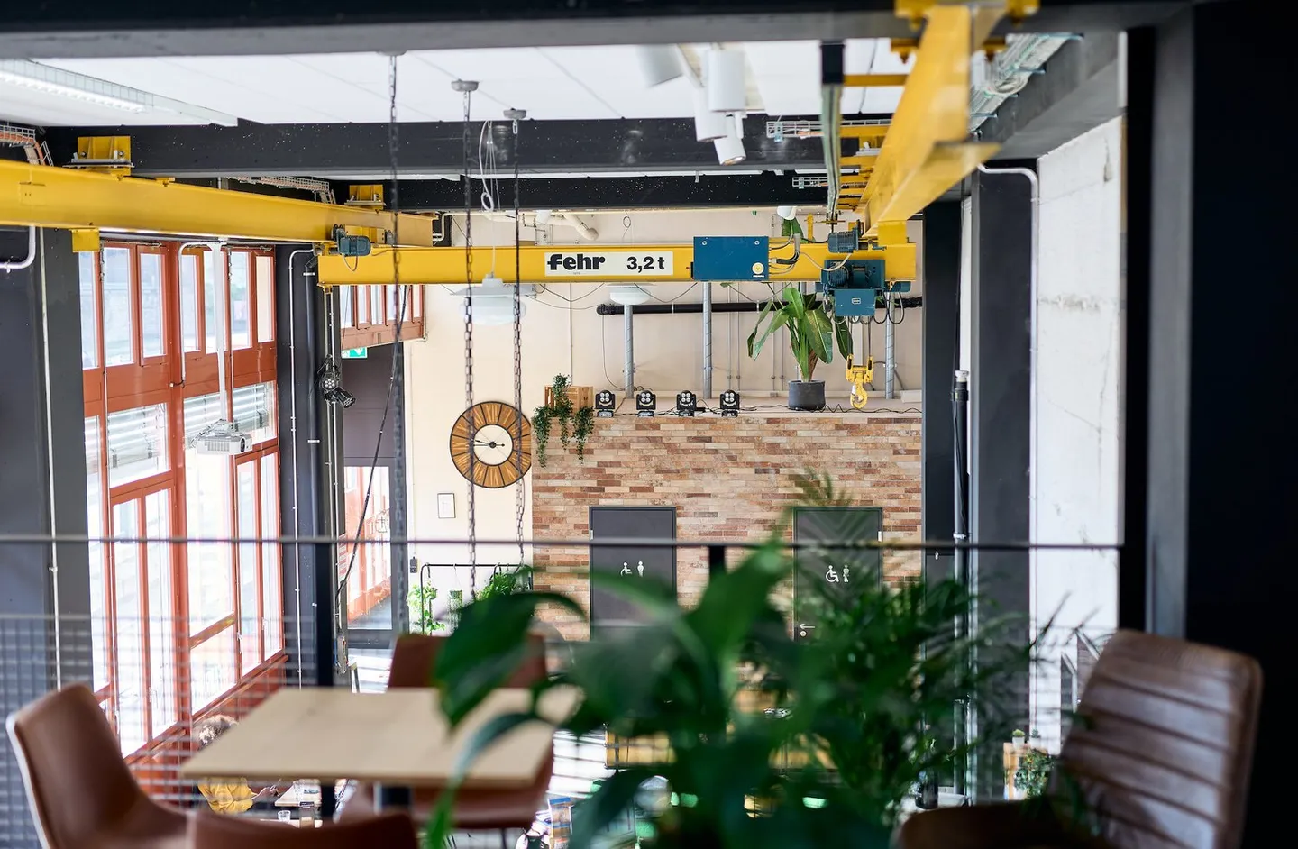 Attractive rental spaces for your business or office - Photo 9 of 12