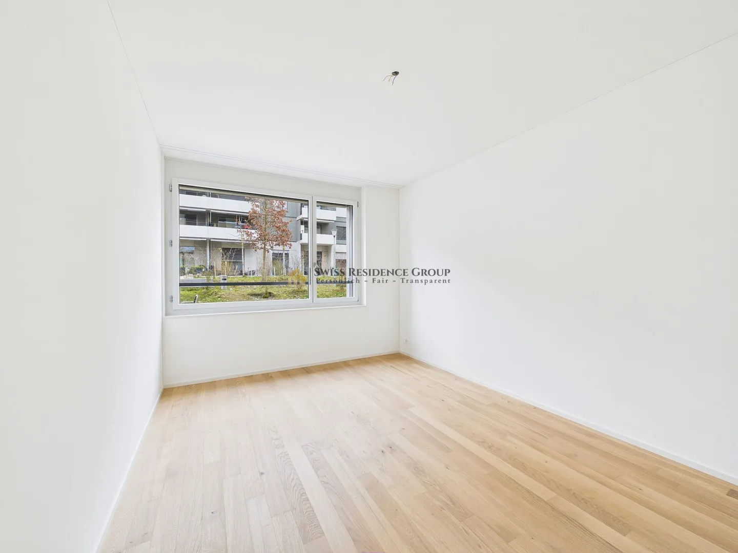 Luminoso appartamento da sogno di 3,5 locali con balcone a Cham - Foto 9 di 19