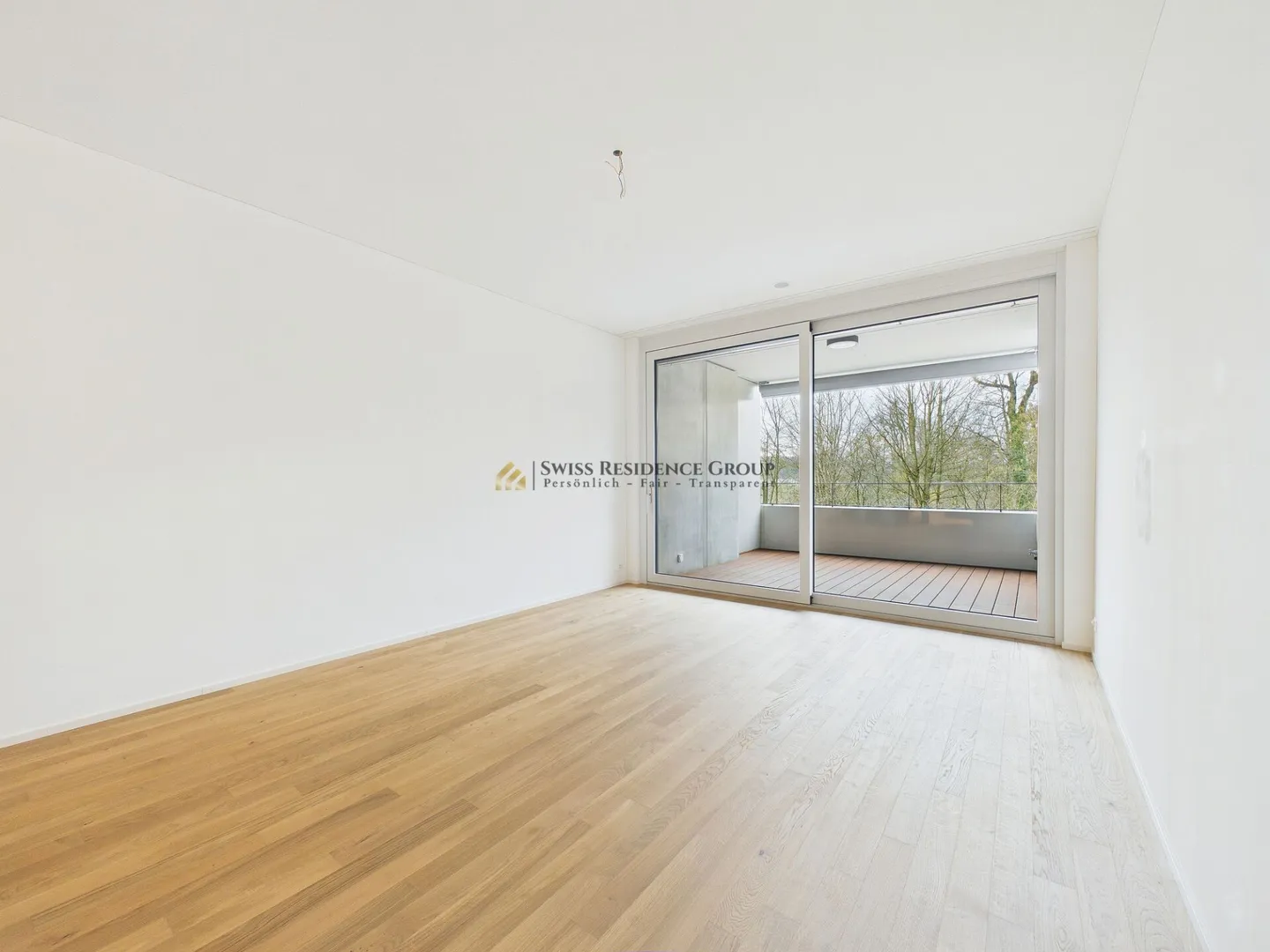 Luminoso appartamento da sogno di 3,5 locali con balcone a Cham - Foto 12 di 19