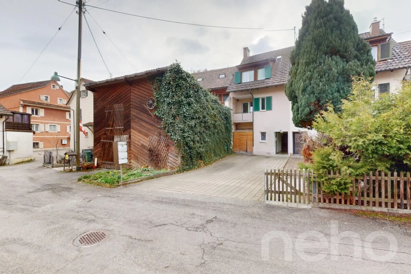 Casa unifamiliare con grande potenziale in posizione centrale a Langenbruck - Foto 12 di 13