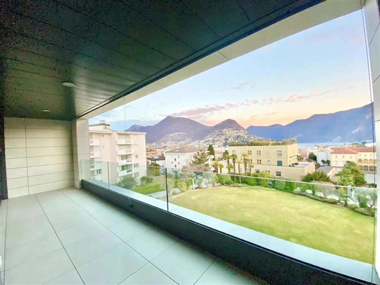 Appartement moderne à louer Lugano, Suisse - Photo 1 sur 11
