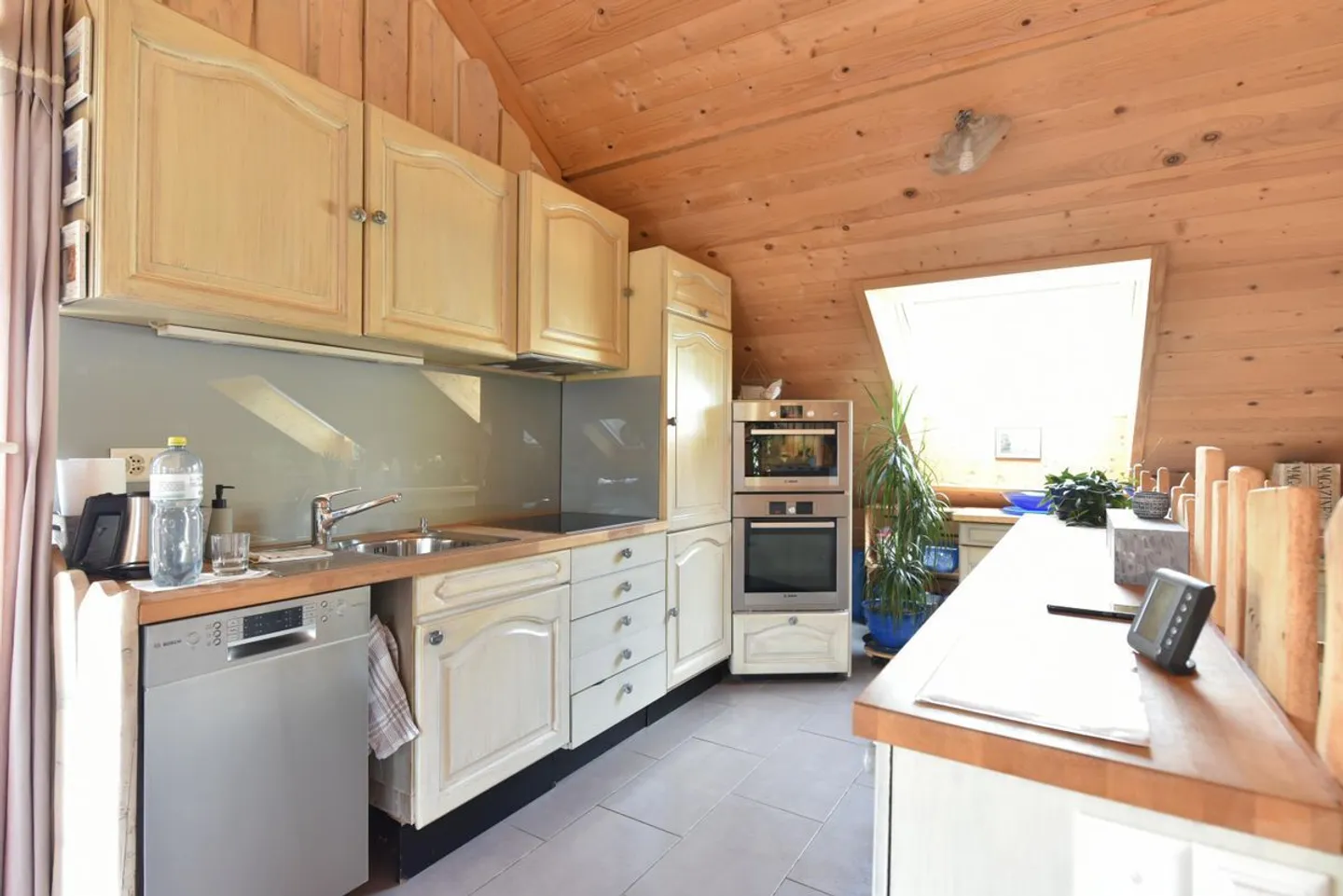 A charming family home in Verrières - Photo 5 of 10