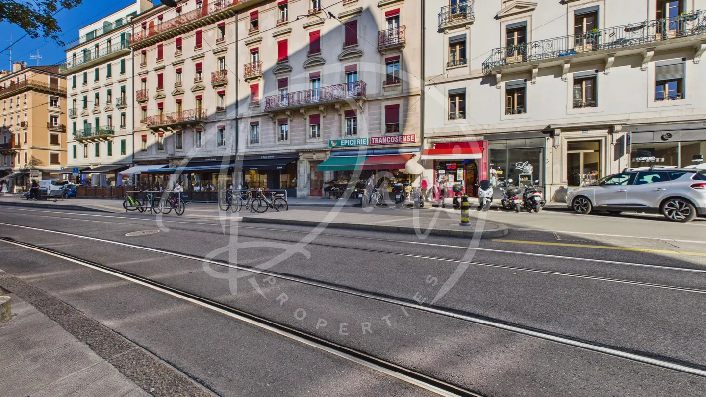Appartement lumineux 4 pièces à Genève - Photo 6 sur 6