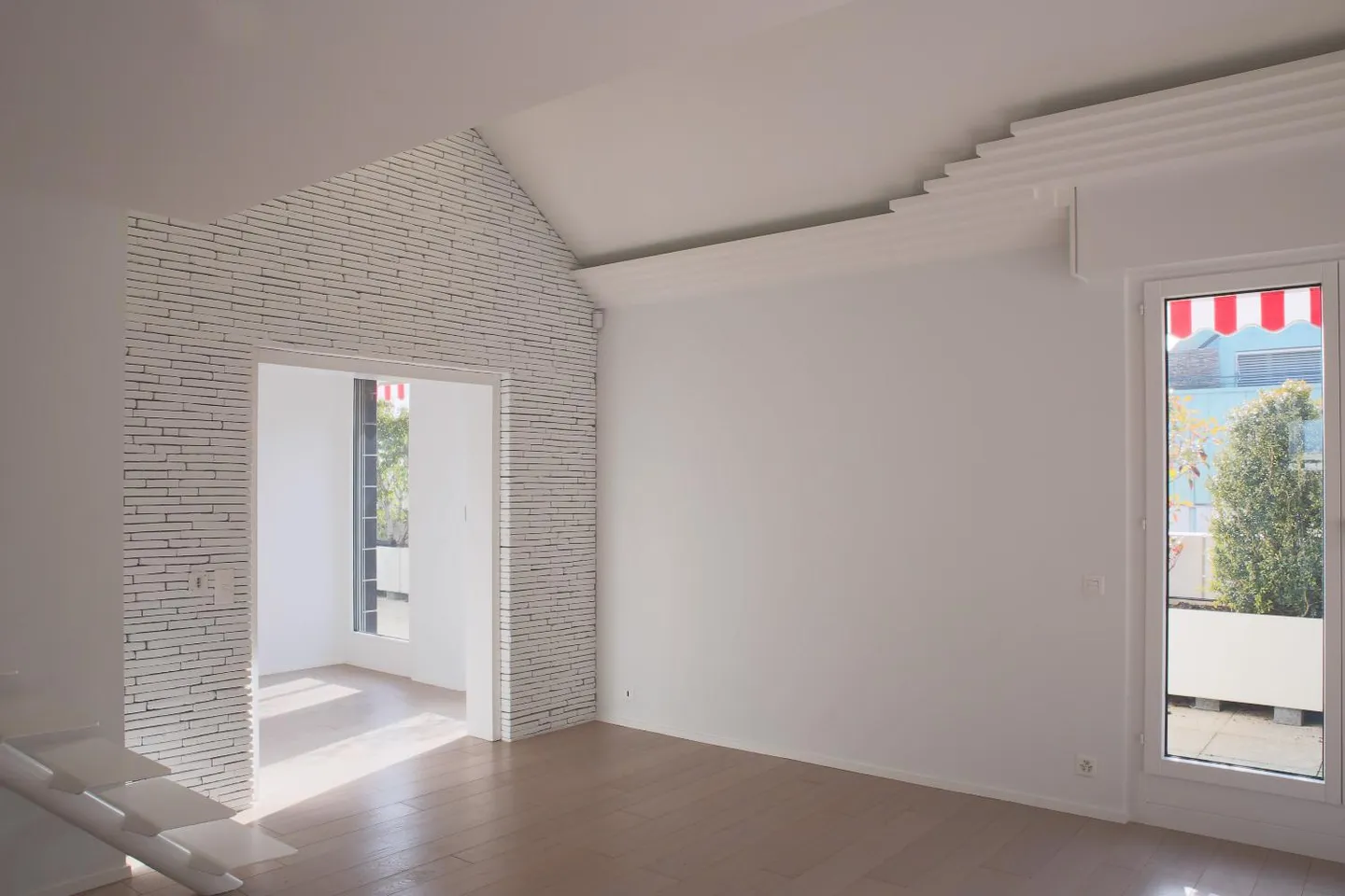 Attic 6 rooms - Photo 4 of 10