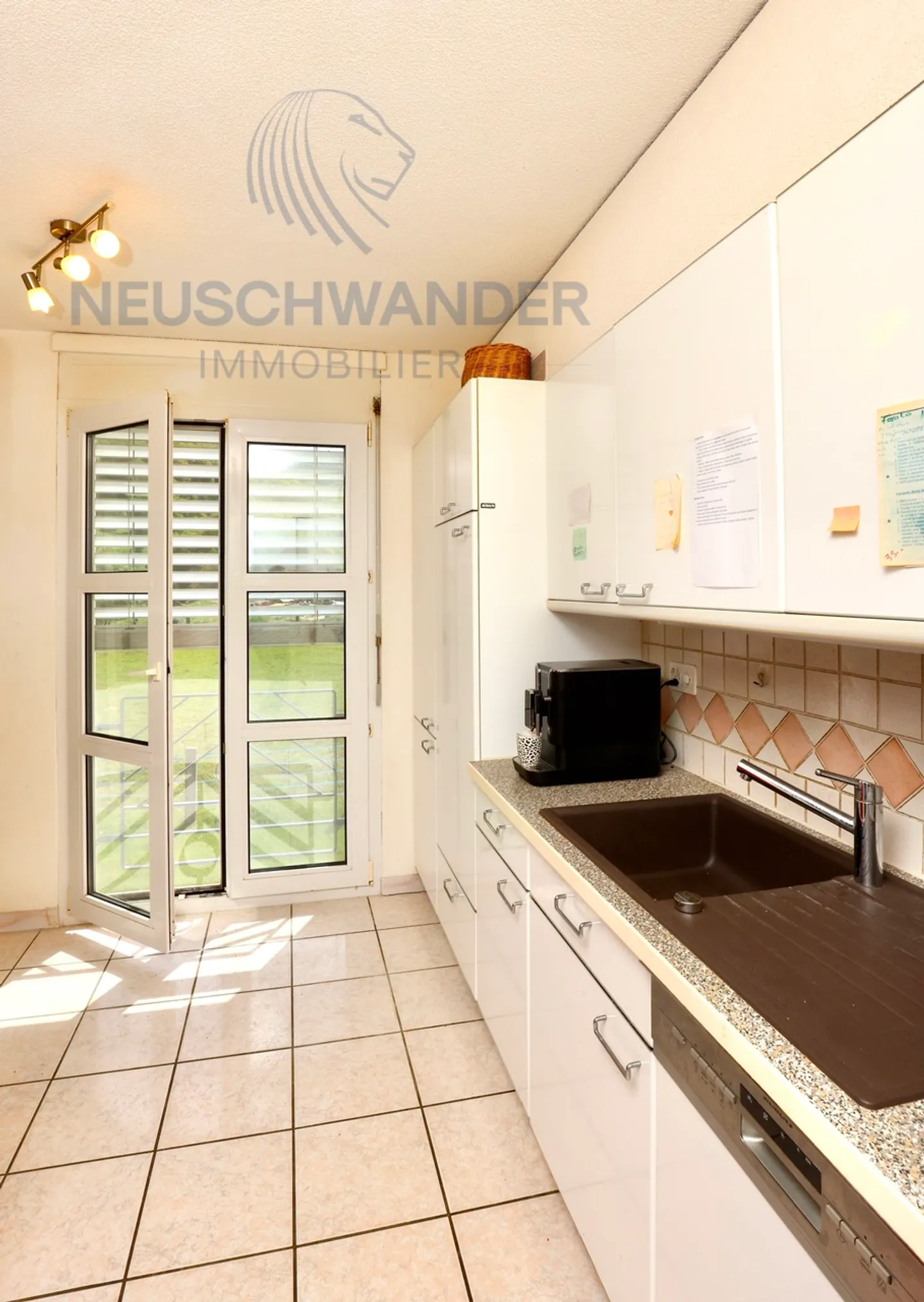 5,5-Zimmer-Wohnung, ruhig, hell mit Blick auf die Landschaft - Foto 14 von 16