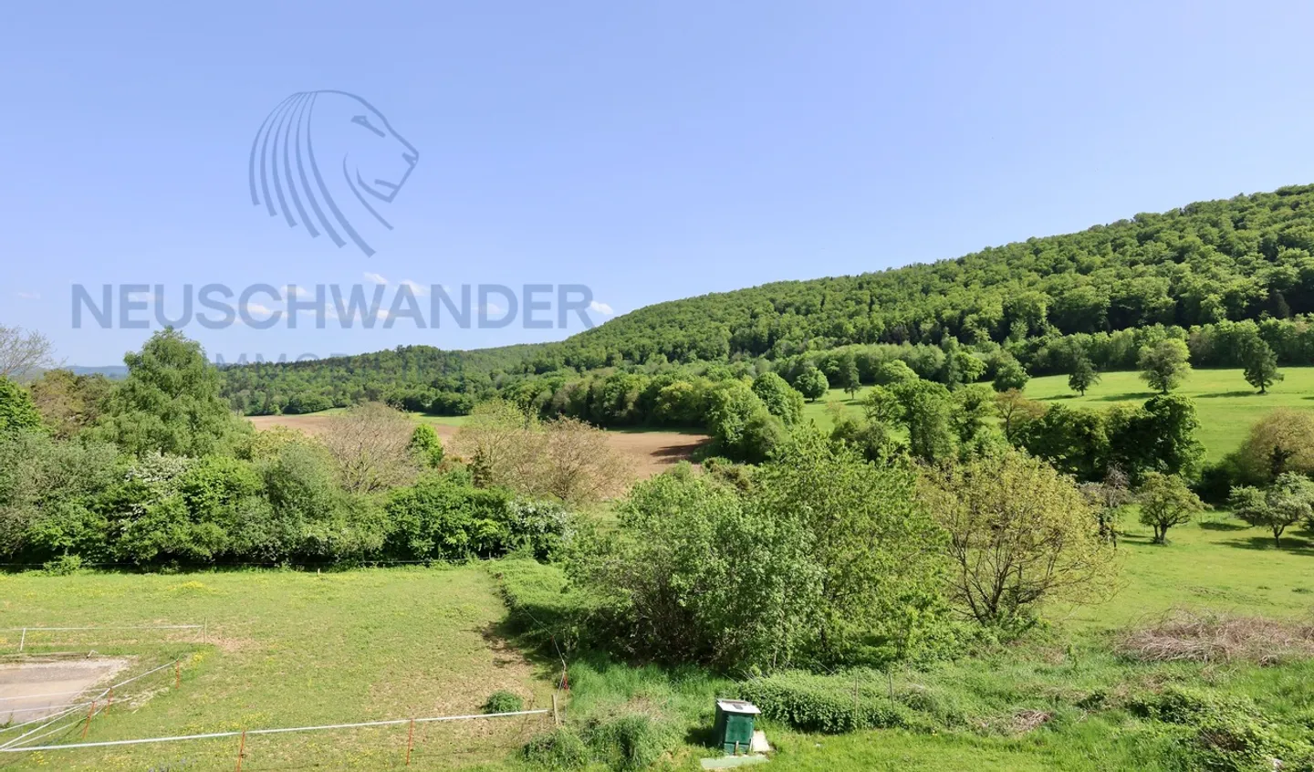 5,5-Zimmer-Wohnung, ruhig, hell mit Blick auf die Landschaft - Foto 16 von 16