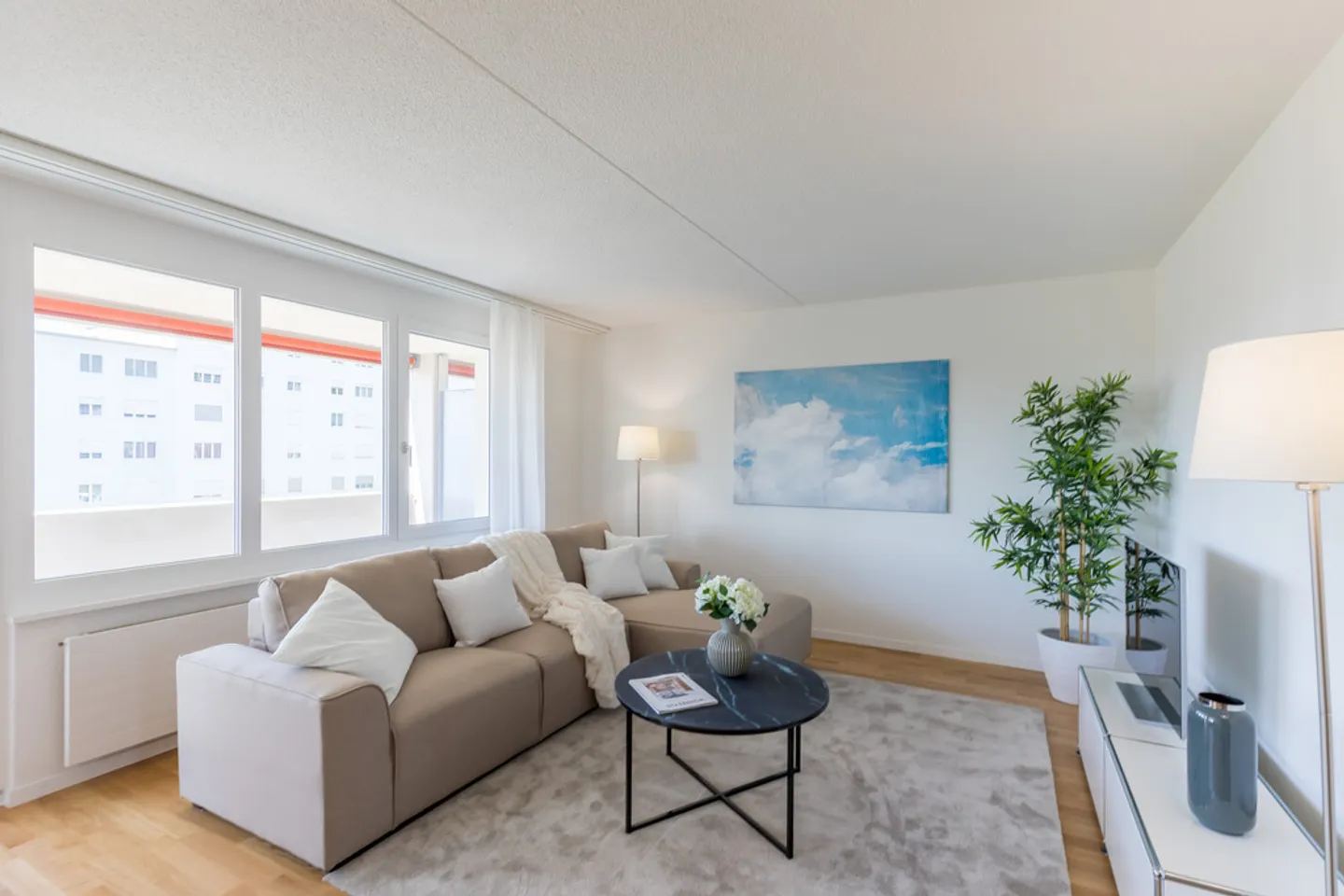 3.5 ZIMMERWOHNUNG AN RUHIGER LAGE ZU VERMIETEN - Foto 3 von 8