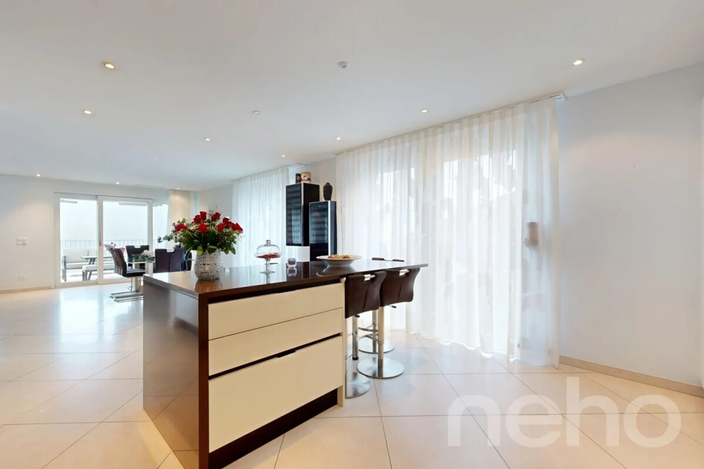 Family Oasis in Adligenswil - close to the city, quiet, high quality - Photo 3 of 12