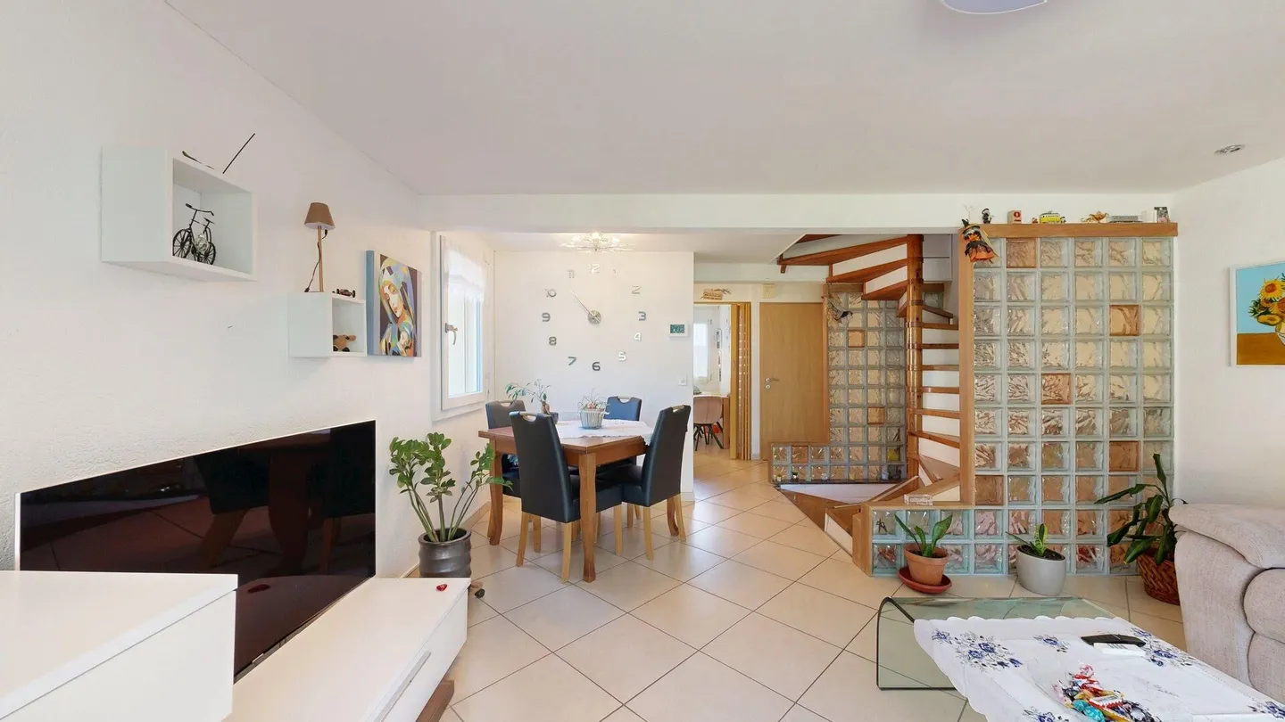 Bonheur de vivre avec jardin et beaucoup de charme - Maison de rangée à Pieterlen - Photo 4 sur 23