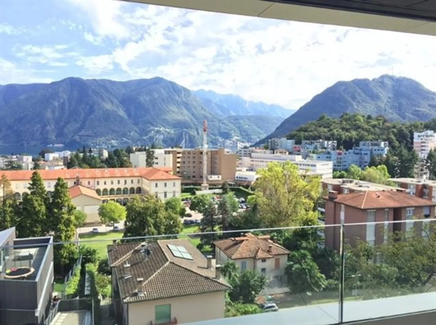 Appartement moderne à louer Lugano, Suisse - Photo 3 sur 11