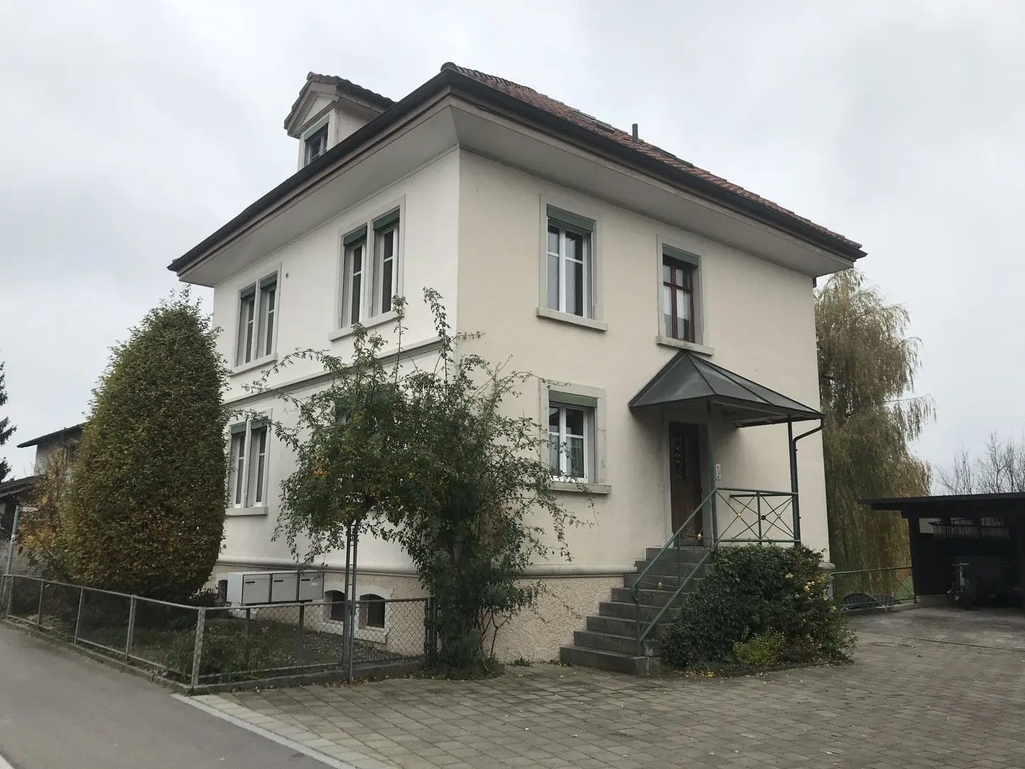 Gioiello di un piccolo appartamento 3½ stanze recentemente ristrutturato - Foto 1 di 12