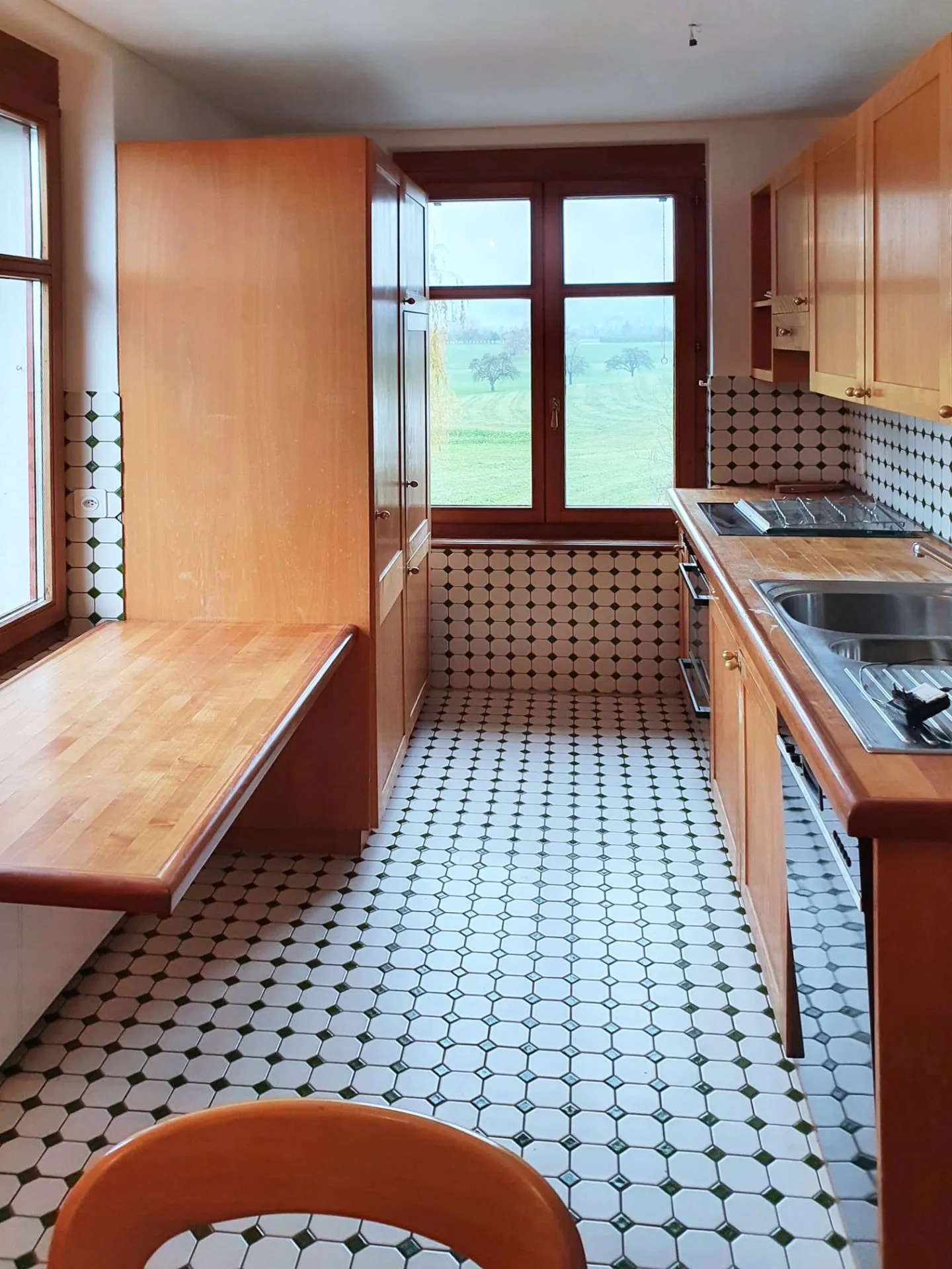 Gioiello di un piccolo appartamento 3½ stanze recentemente ristrutturato - Foto 4 di 12