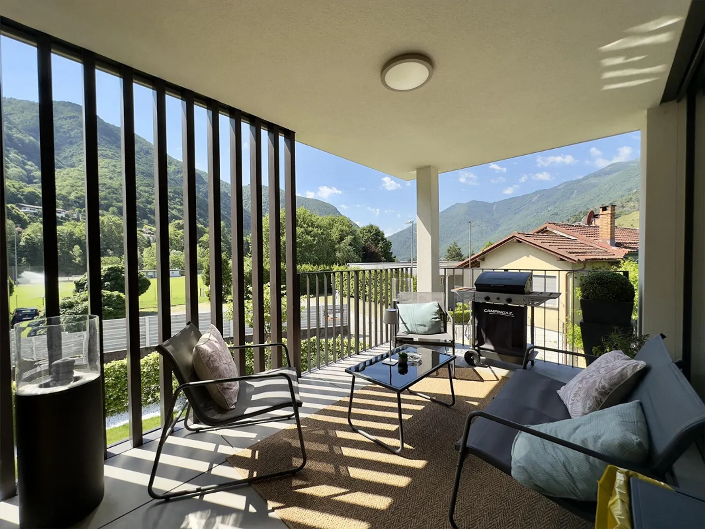SPACIOUS MODERN 4.5 ROOMS WITH HIGH-QUALITY FINISHES IN CAMIGNOLO - Photo 2 of 10
