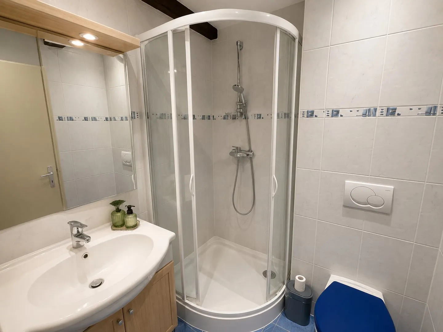 Charmante Wohnung mit Terrasse - Foto 6 von 16