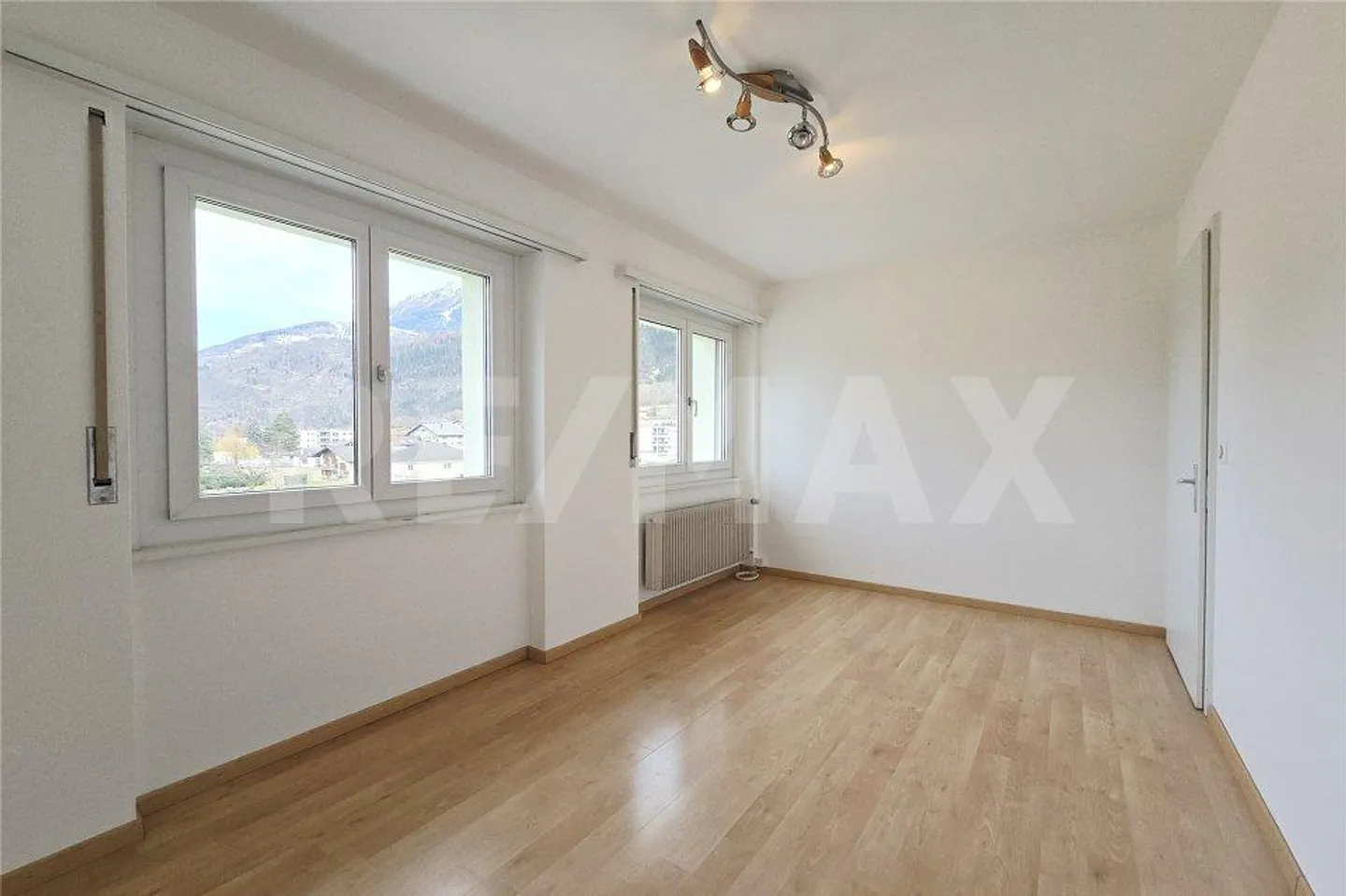 La tua nuova casa ad Agarn – Luce, Spazio e Vista Montagna! - Foto 9 di 13