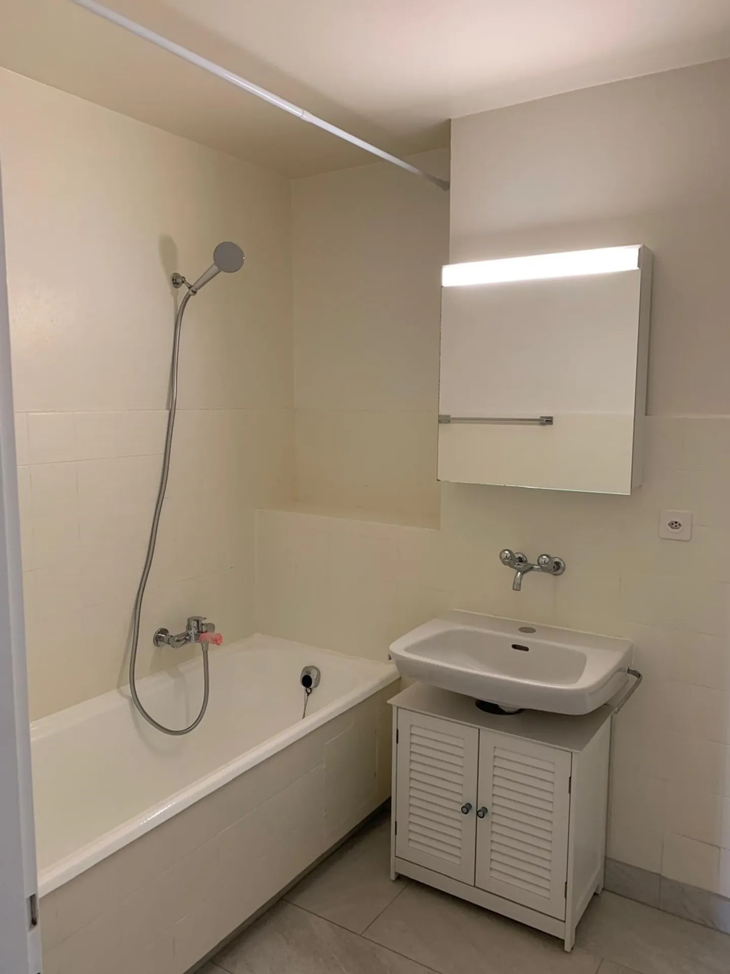 Payerne Apartment - 5.5 rooms - Photo 11 of 13