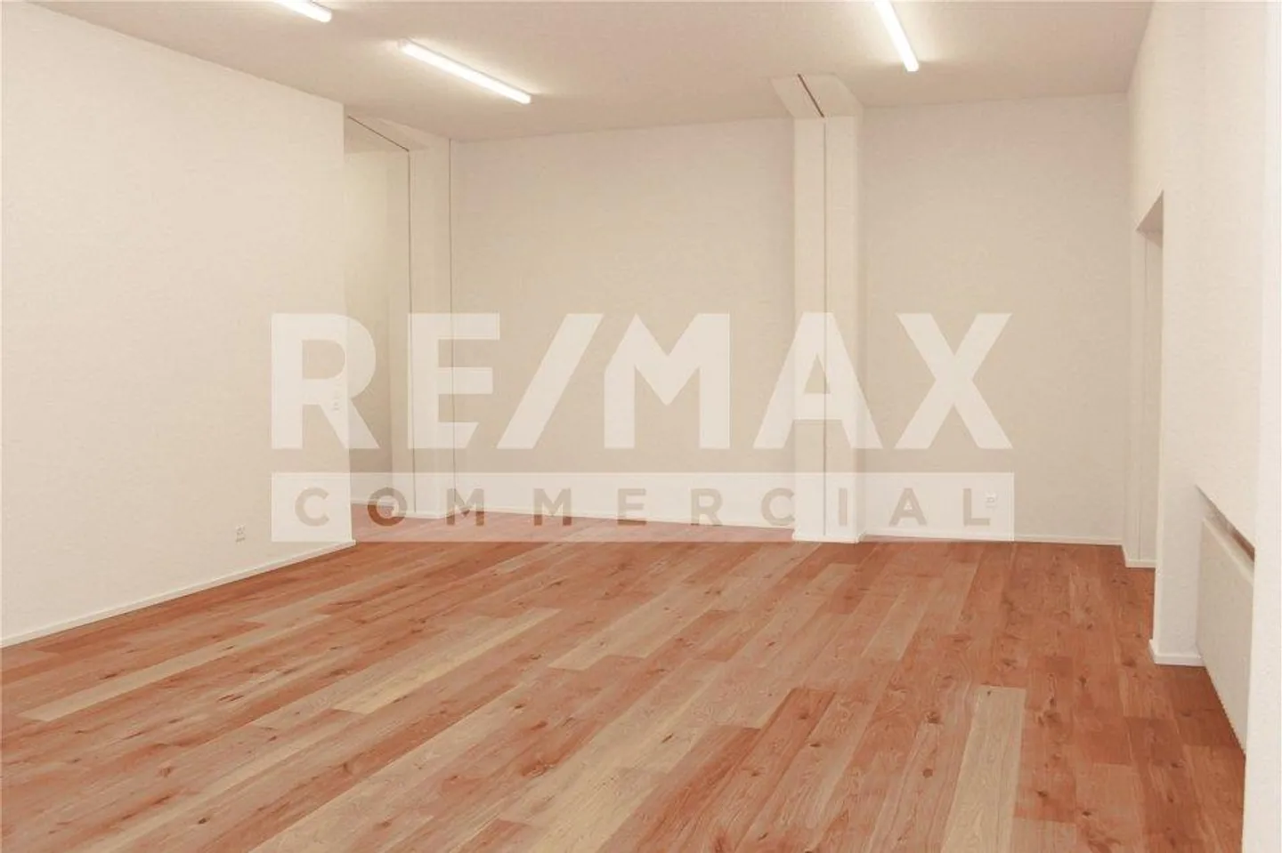 Renovierte Bürofläche - Foto 12 von 13