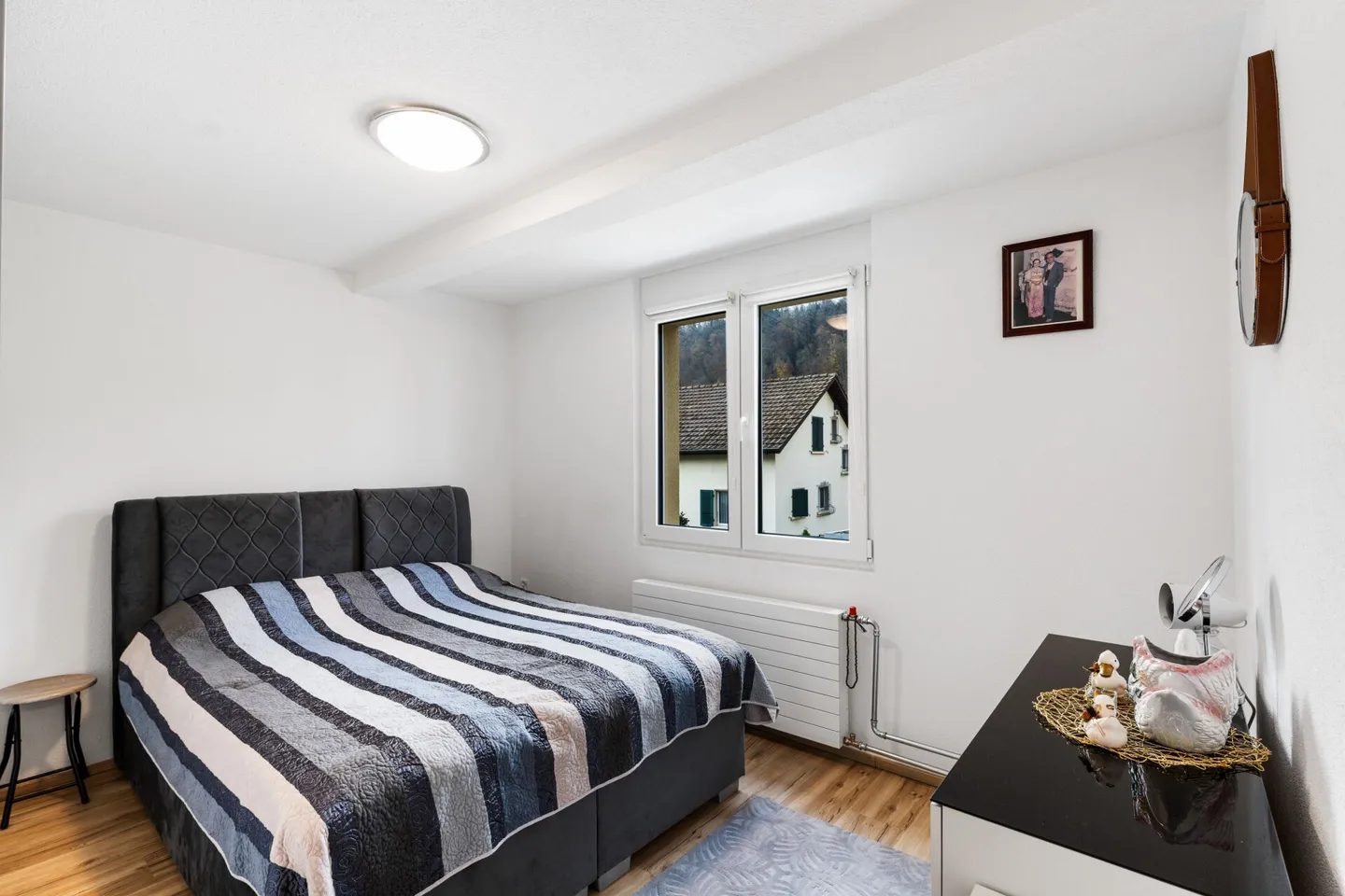 Beautiful multi-family house with 3 apartments - Photo 9 of 12