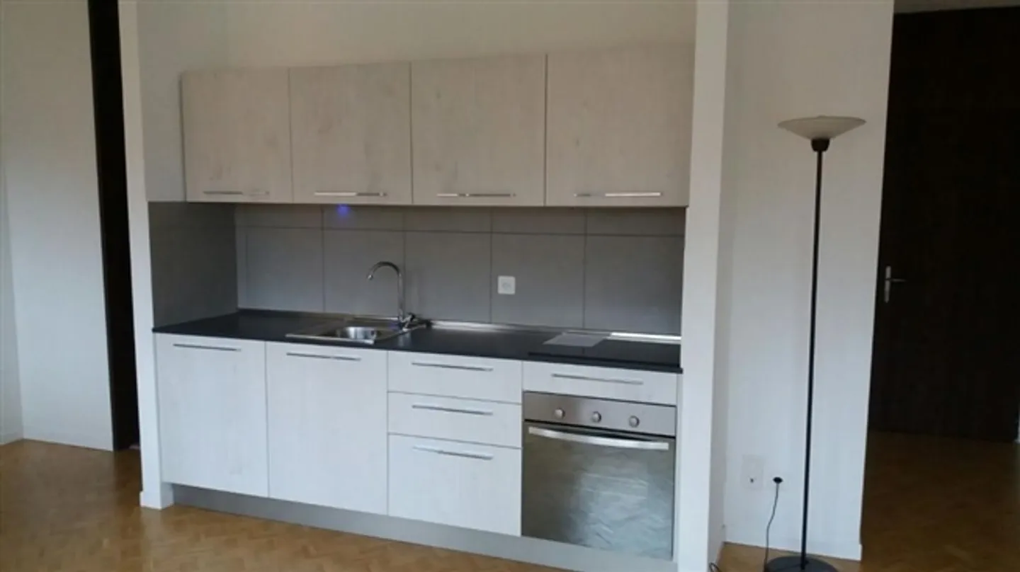 Income-generating apartment - Photo 9 of 15
