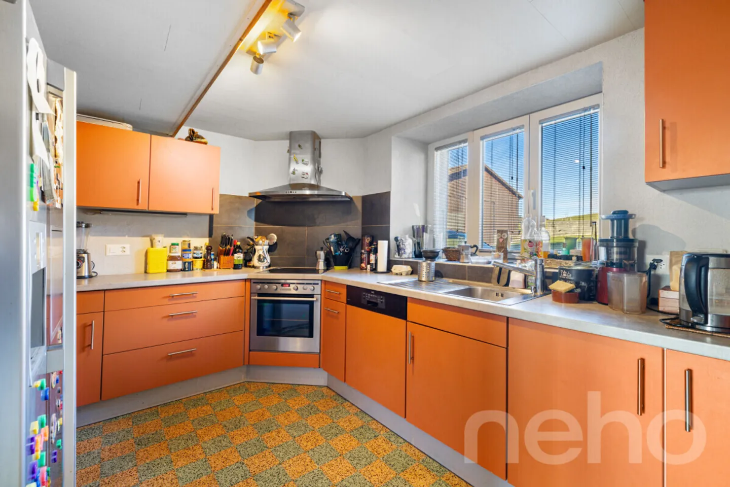 Casa di villaggio con appartamento di rendimento indipendente - Foto 11 di 13