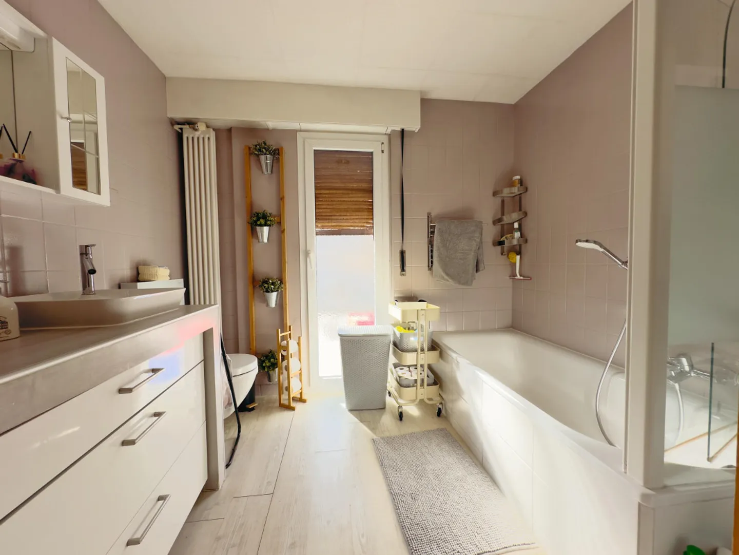 Apartment with 5.5 rooms in the center of Fully - Photo 7 of 9