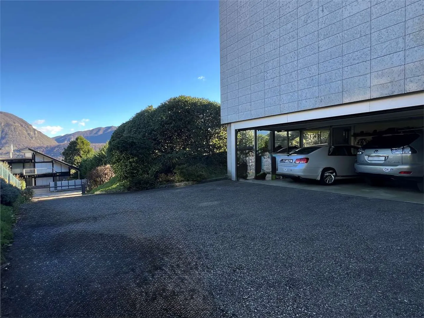 Villa di Lusso con Vista Lago - Foto 30 di 34