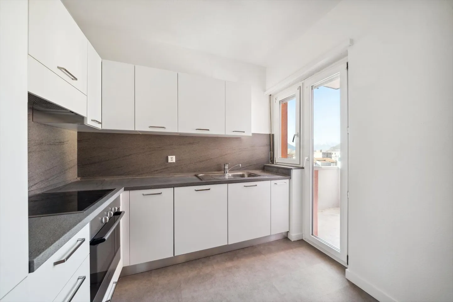 Zentrale und wirtschaftliche Wohnung - Foto 5 von 12