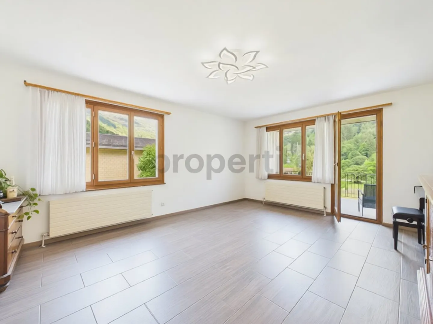 Duplex Incantevole con Vista Cascata - Foto 1 di 10