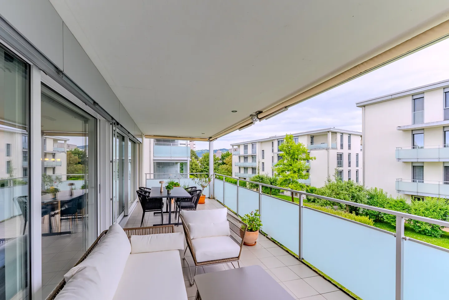 Appartement attrayant dans un quartier résidentiel prisé - Photo 1 sur 11