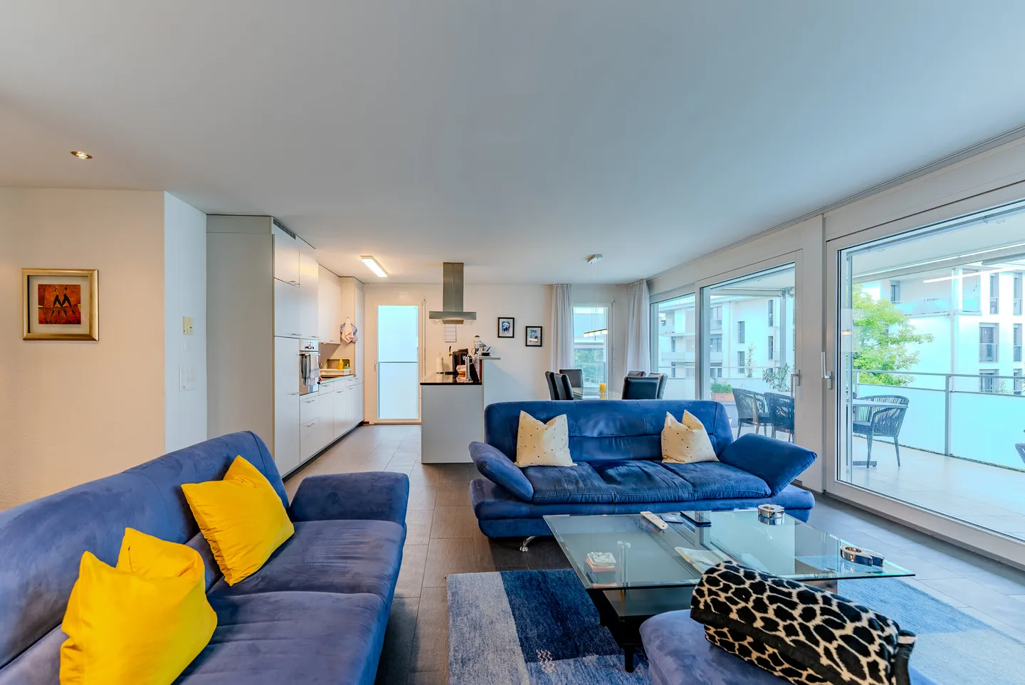 Appartement attrayant dans un quartier résidentiel prisé - Photo 2 sur 11