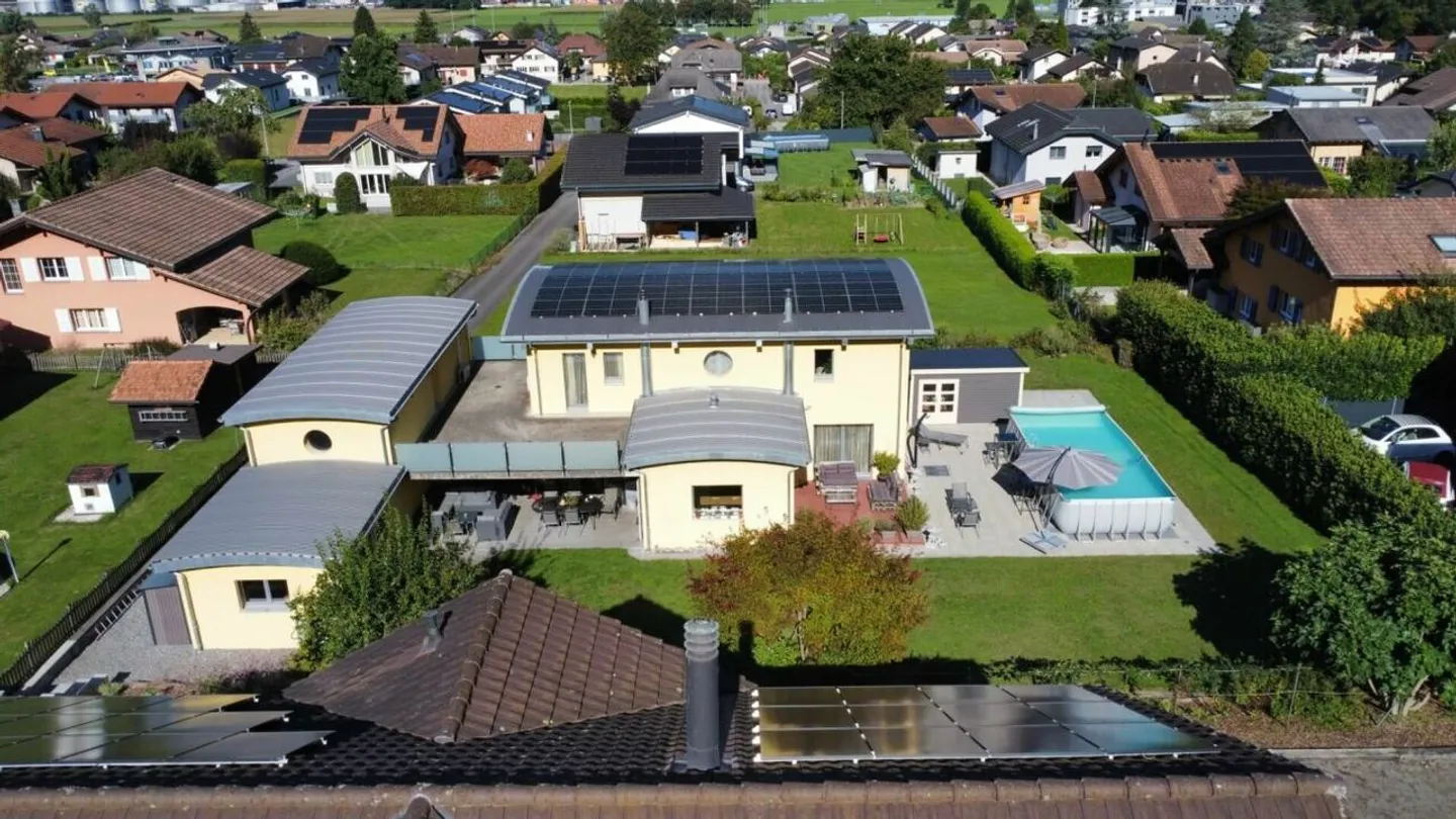 Magnifique villa individuelle avec piscine, annexe et vaste parcelle à Muraz-Collombey - Foto 3 von 23