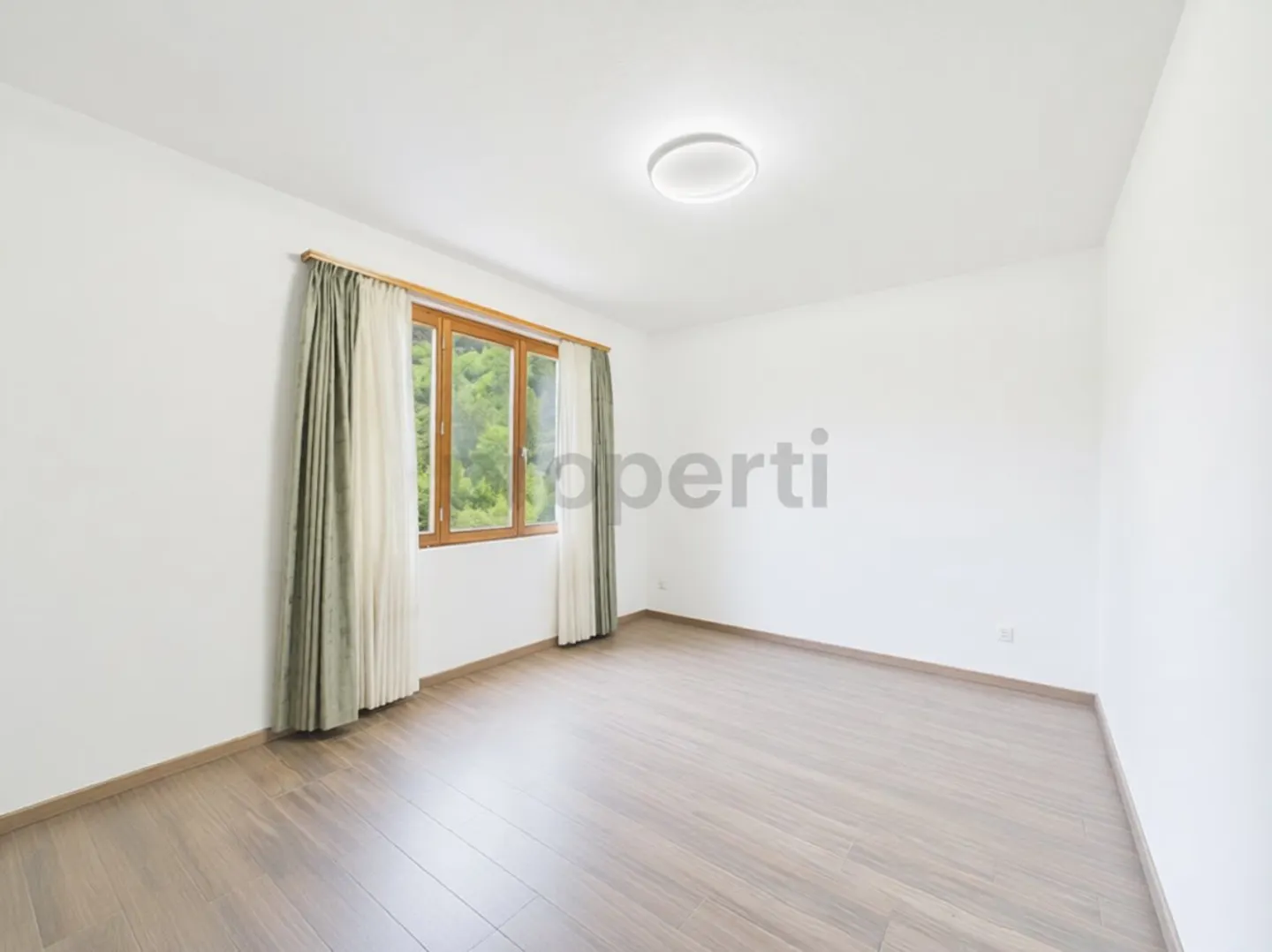Duplex Incantevole con Vista Cascata - Foto 5 di 10
