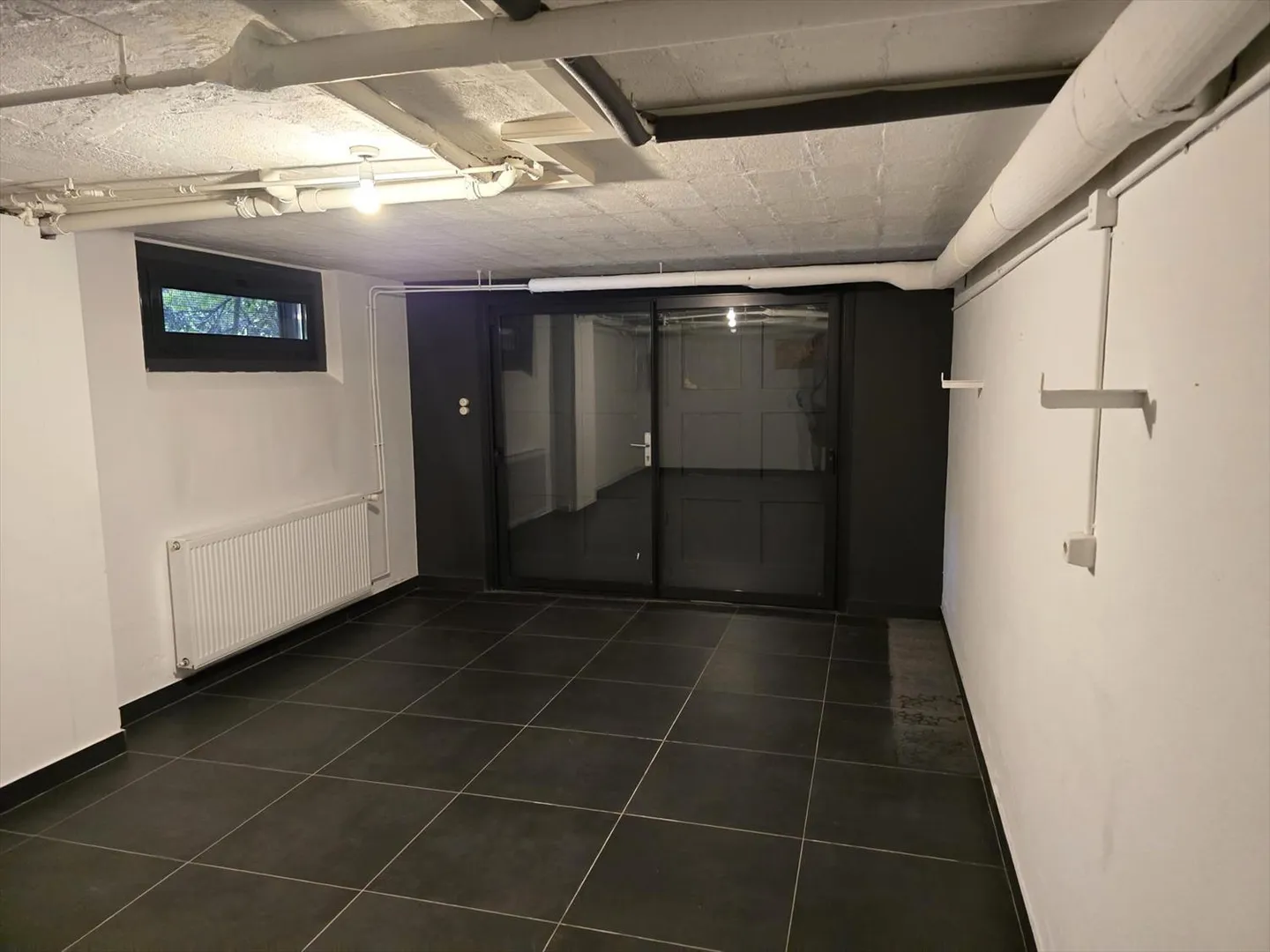 9-room House - Photo 9 of 13