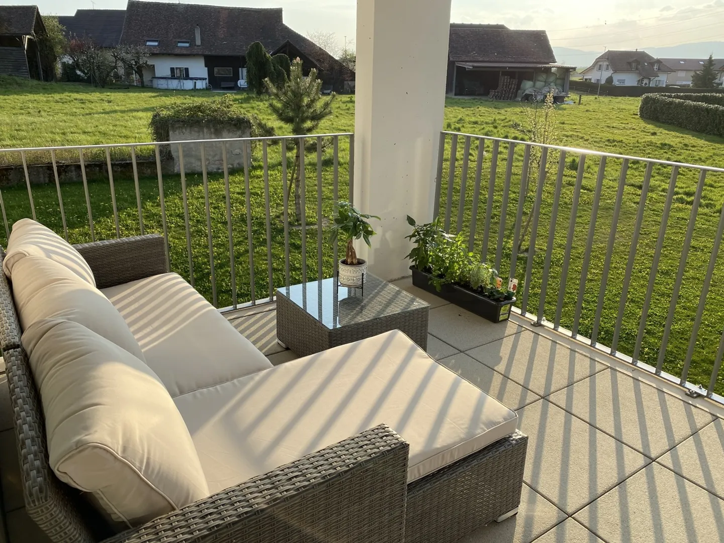Grandcour Wohnung - 3,5 Zimmer - Foto 3 von 13