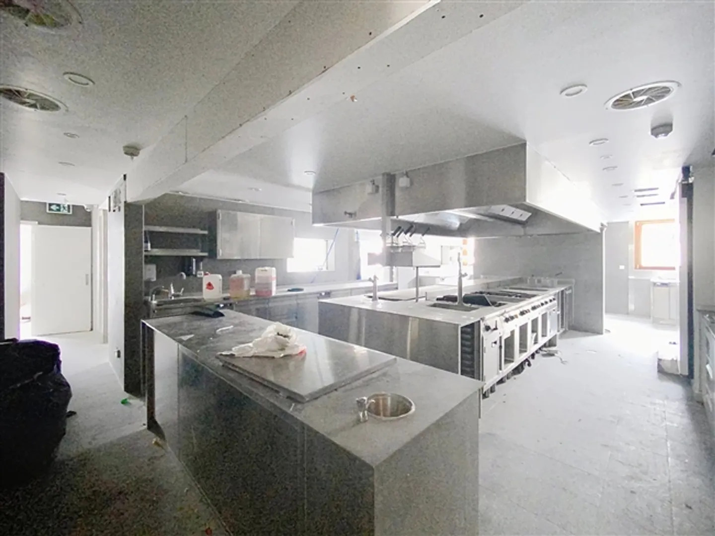 Extraordinary Passage 825 m2 - Photo 19 of 20