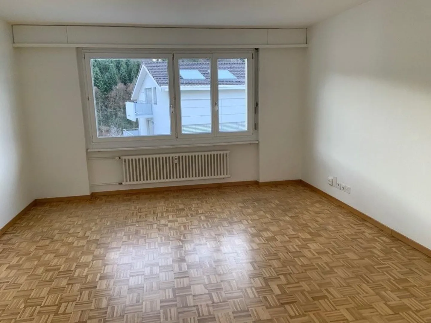 Piccolo ma bel appartamento nel quartiere di Würzenbach - Foto 4 di 8