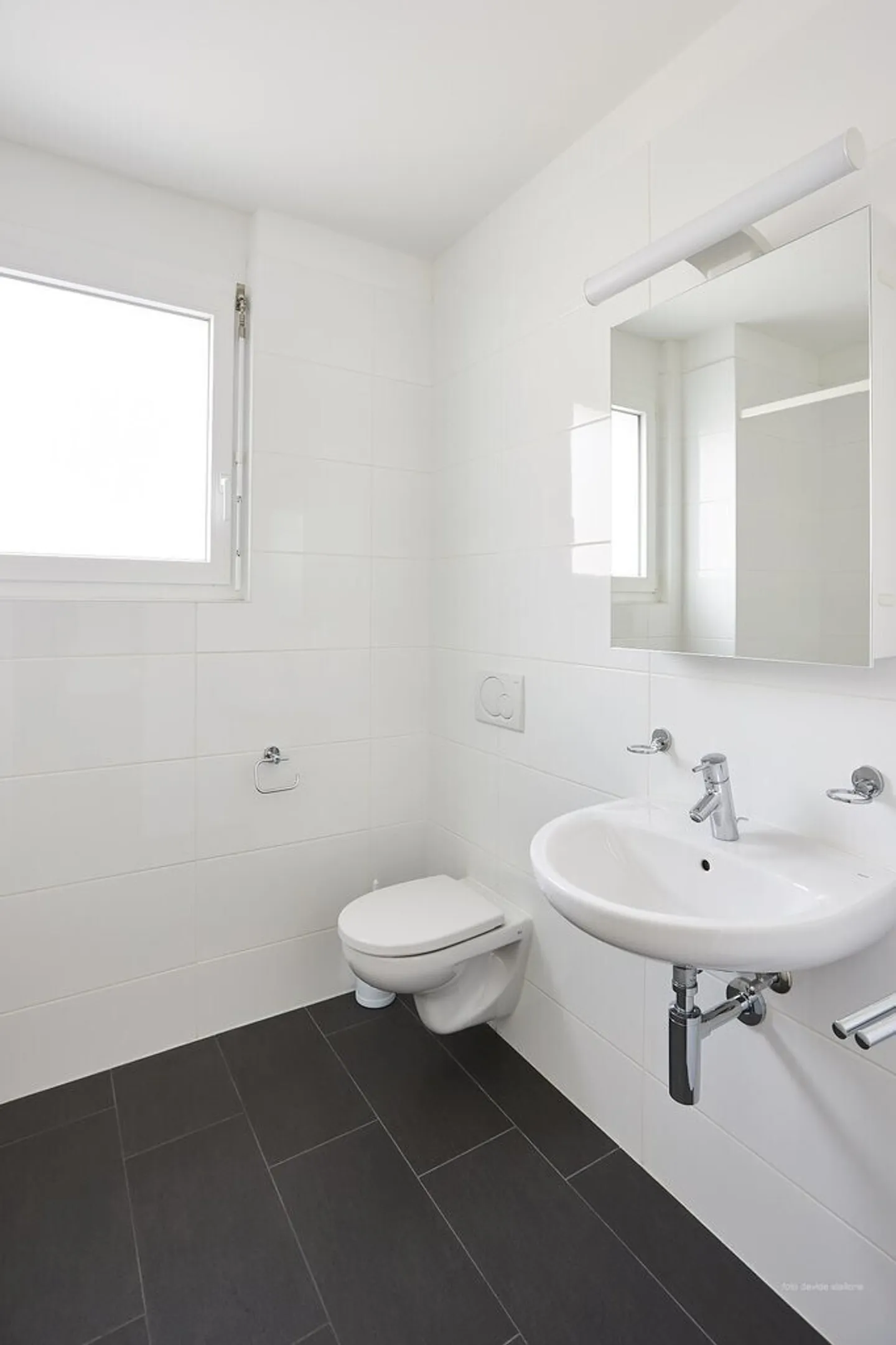 Helles 4,5-Zimmer-Apartment im Grünen - Foto 9 von 11