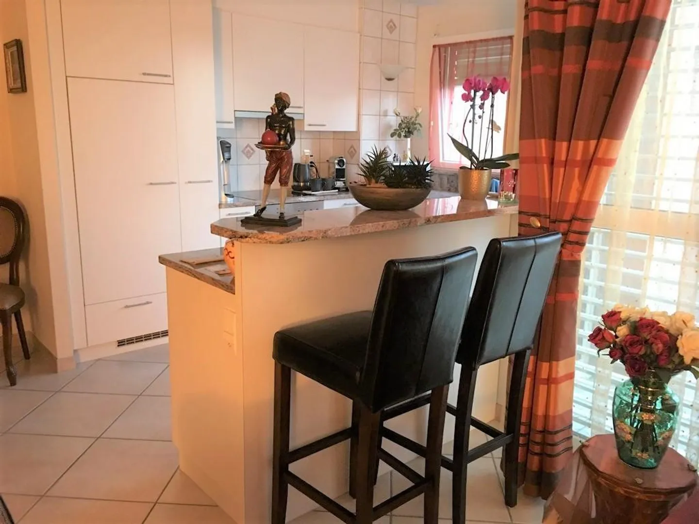 Extremely charming 3.5-room apartment with balcony - Photo 4 of 6