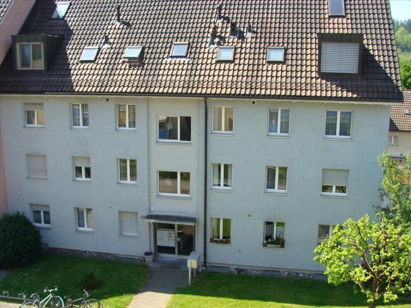 Apartment for rent - Photo 1 of 4