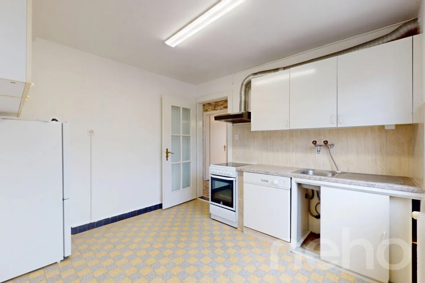 Casa singola in affitto - Foto 3 di 13