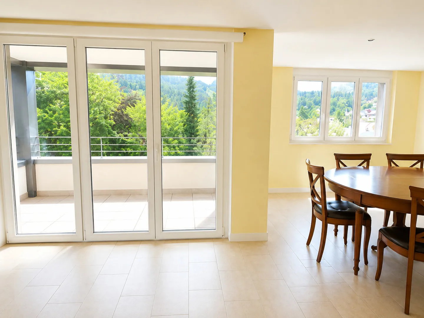 Appartement ensoleillé avec balcon - Photo 1 sur 6