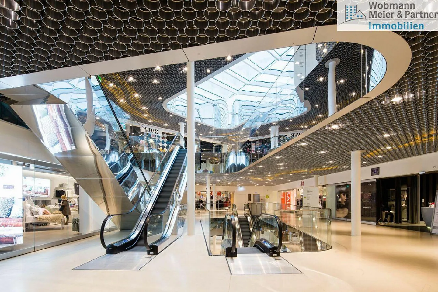 Offriamo uno spazio di 121 e 60 m2 nella Torre Medica nell'EKZ Inside, Volketswil - Foto 2 di 9