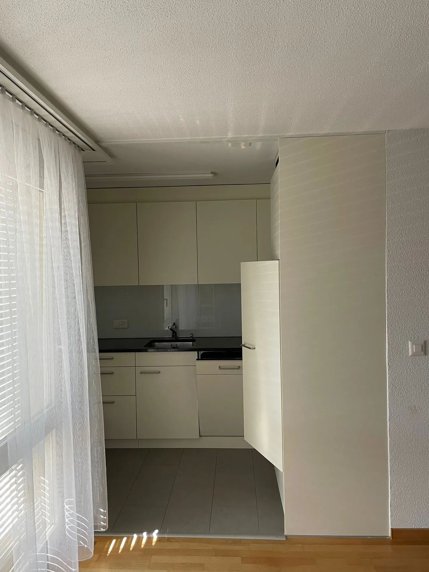 Appartement 2.5 pièces - Photo 4 sur 8