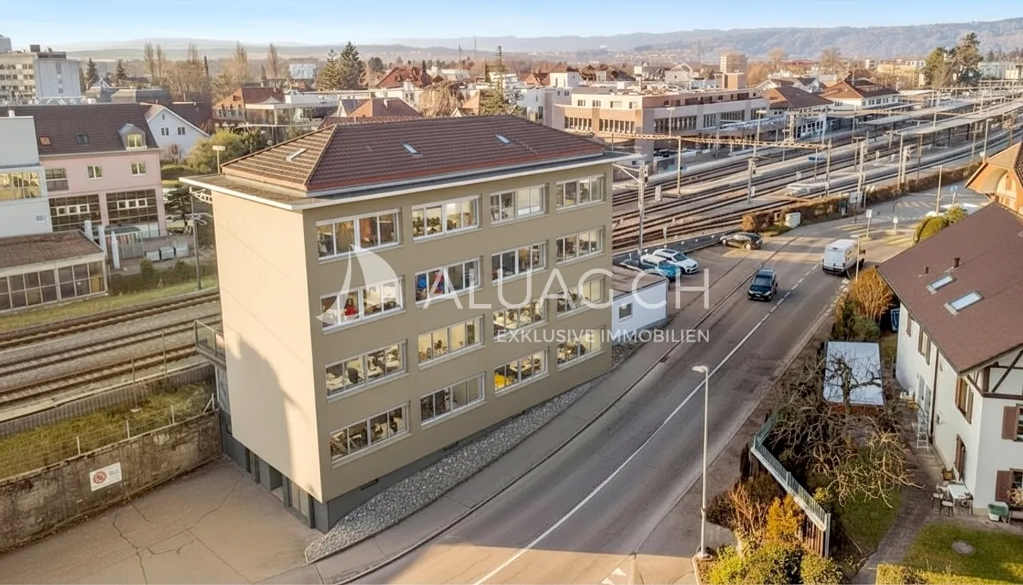 Top Gewerbeimmobilie in Lyss - Foto 1 von 5