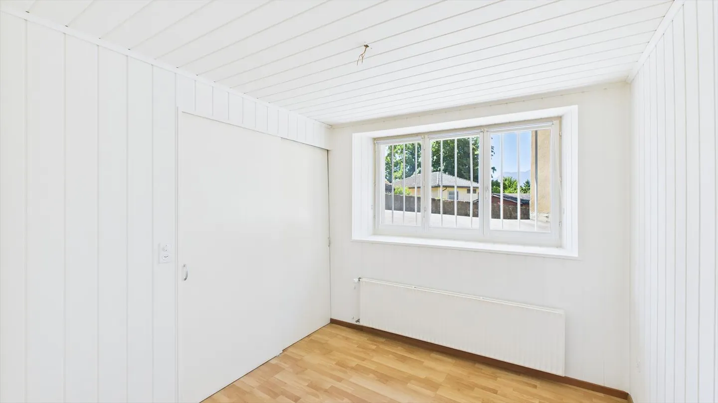 Apartment - Photo 9 of 12