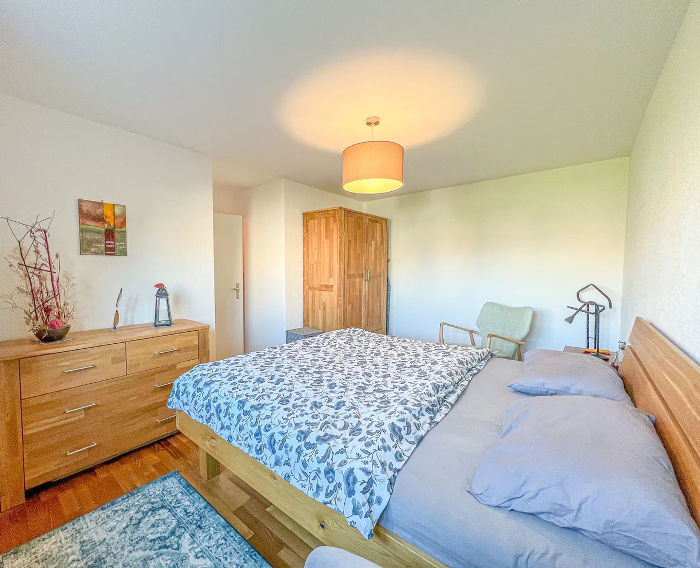Charmant appartement PPE de 4.5 pièces avec balcon - Foto 6 di 13
