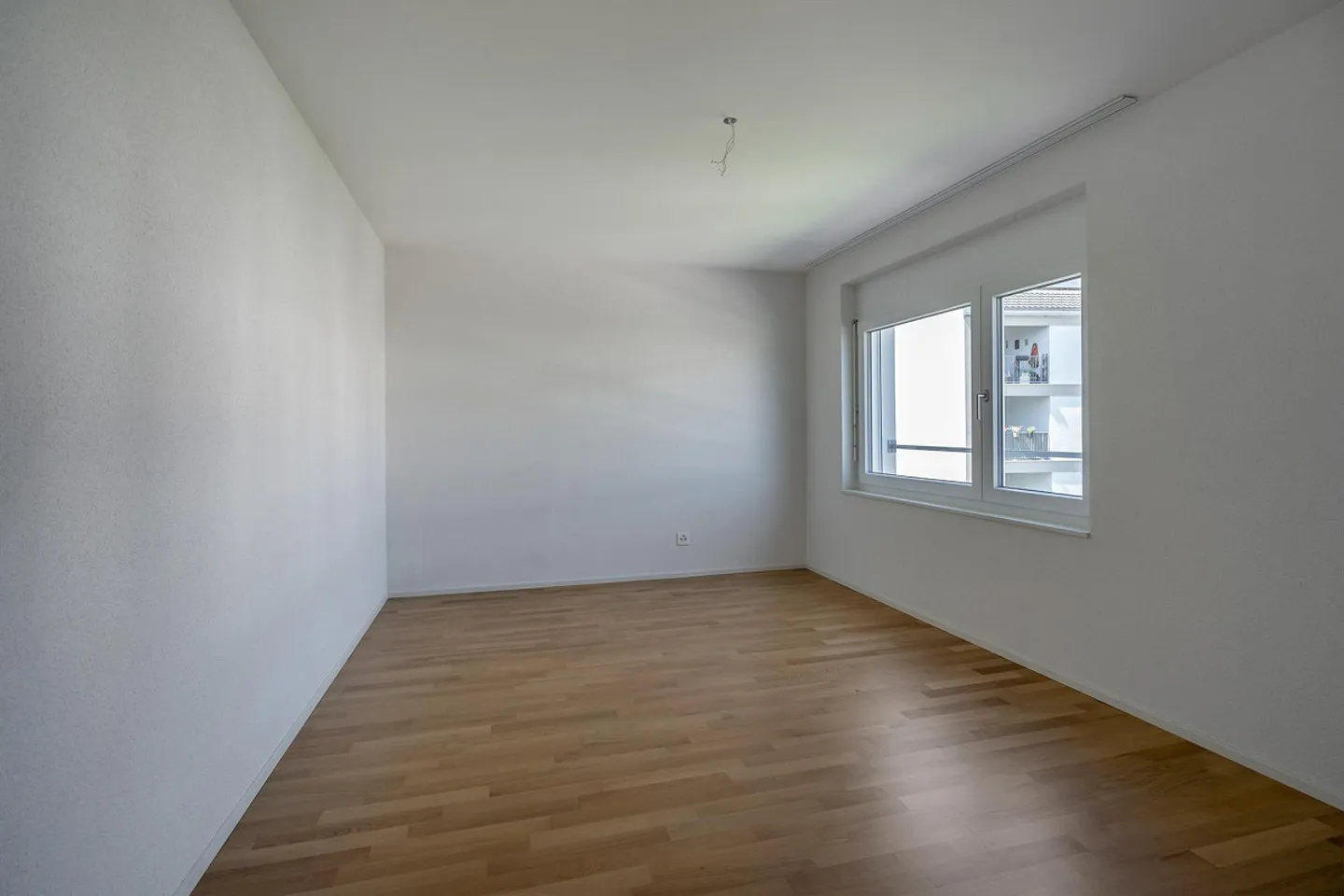 Moderne 2.5 Zimmer-Wohnung - Foto 4 von 7