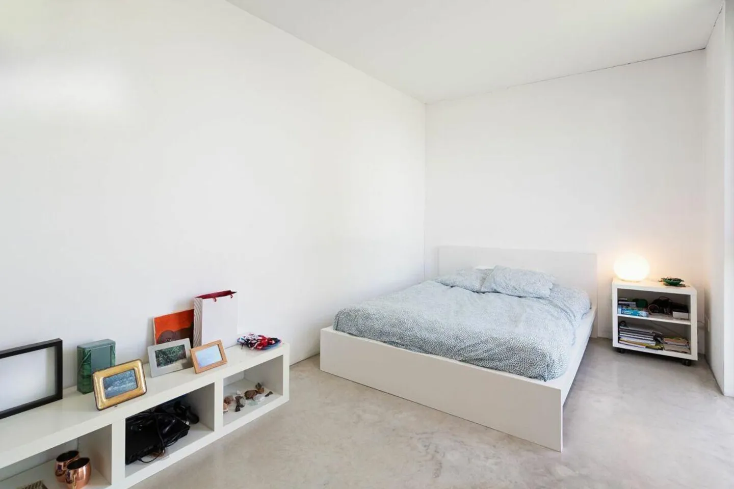 Moderna ed elegante villa con ampio giardino - Foto 8 di 10